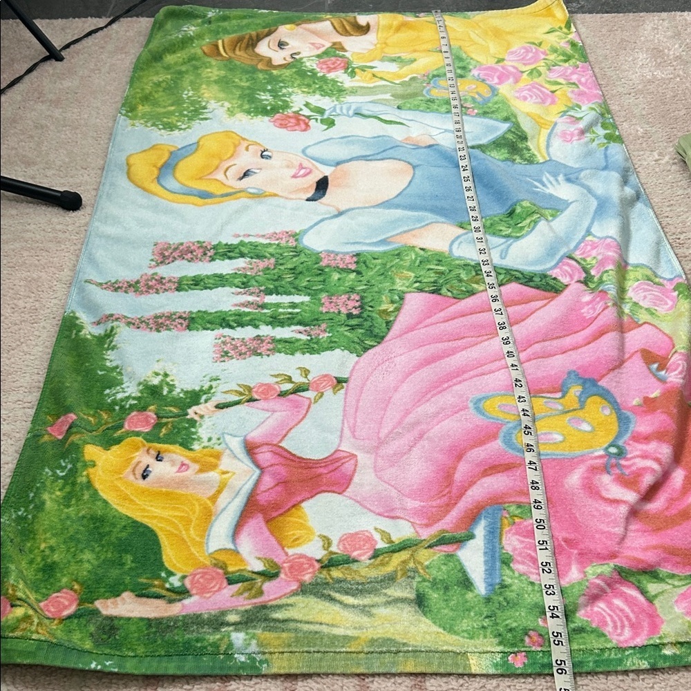 Vintage Disney Princess Beach Towel Cinderella Belle Sleeping Beauty - Picture 10 of 11